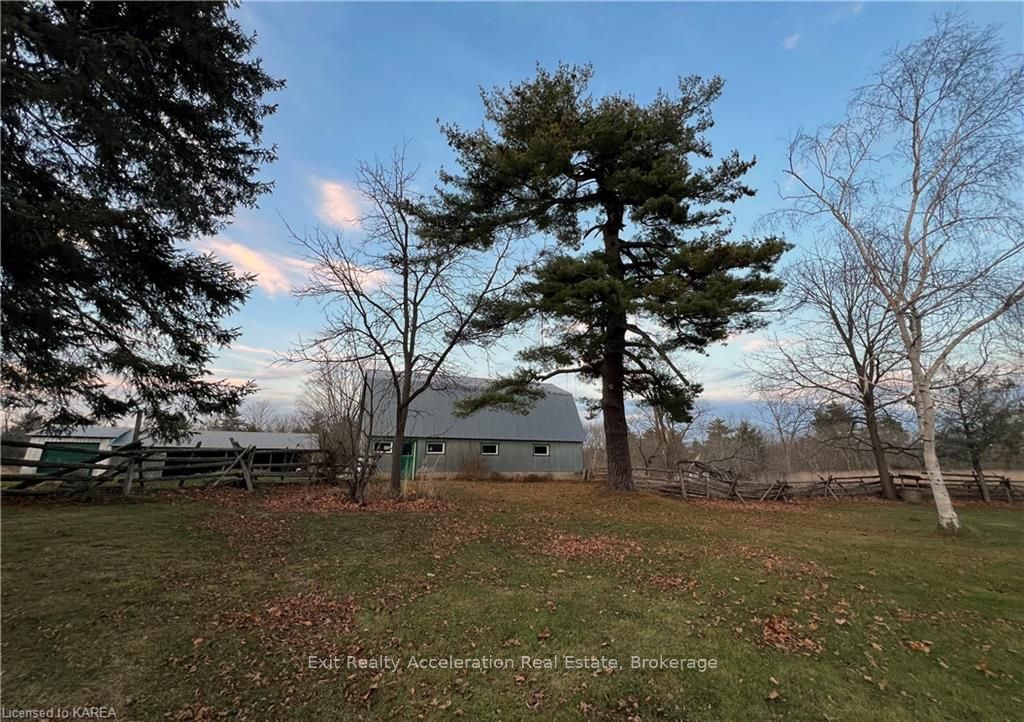 Photo 4 of 3207 John Martin Road, Frontenac, Frontenac South — HOMEH