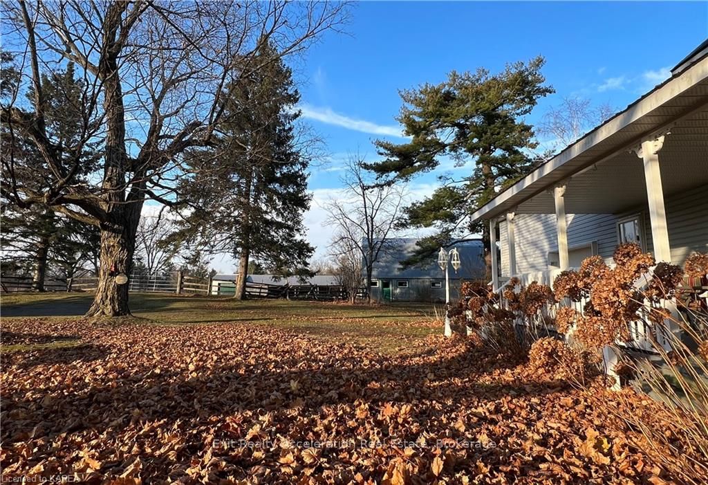 Photo 9 of 3207 John Martin Road, Frontenac, Frontenac South — HOMEH