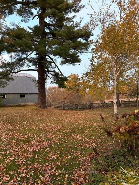 Photo 5 of 3207 John Martin Road, Frontenac, Frontenac South — HOMEH