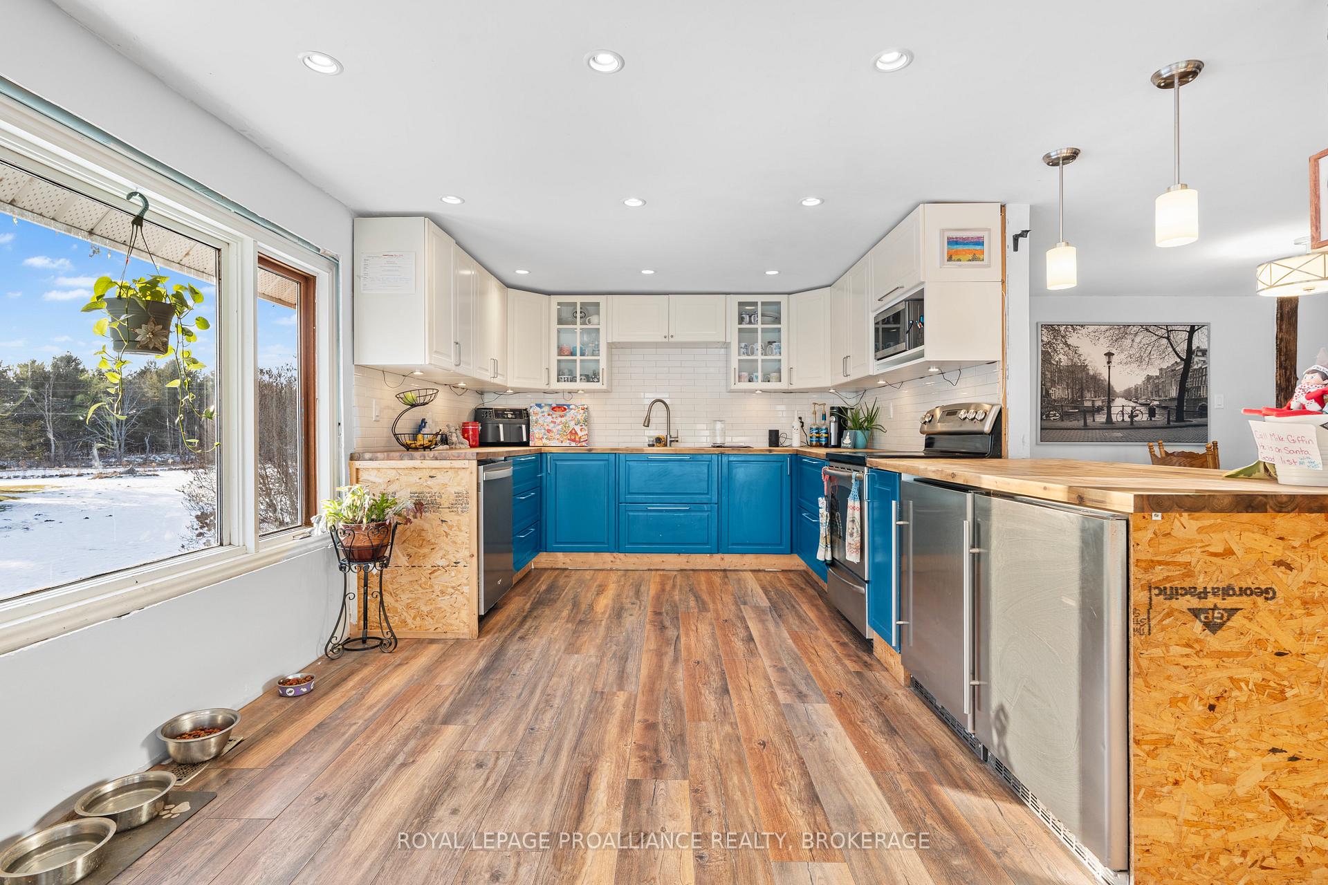 Photo 6 of 6394 Leveque Road, Frontenac, Frontenac South — HOMEH