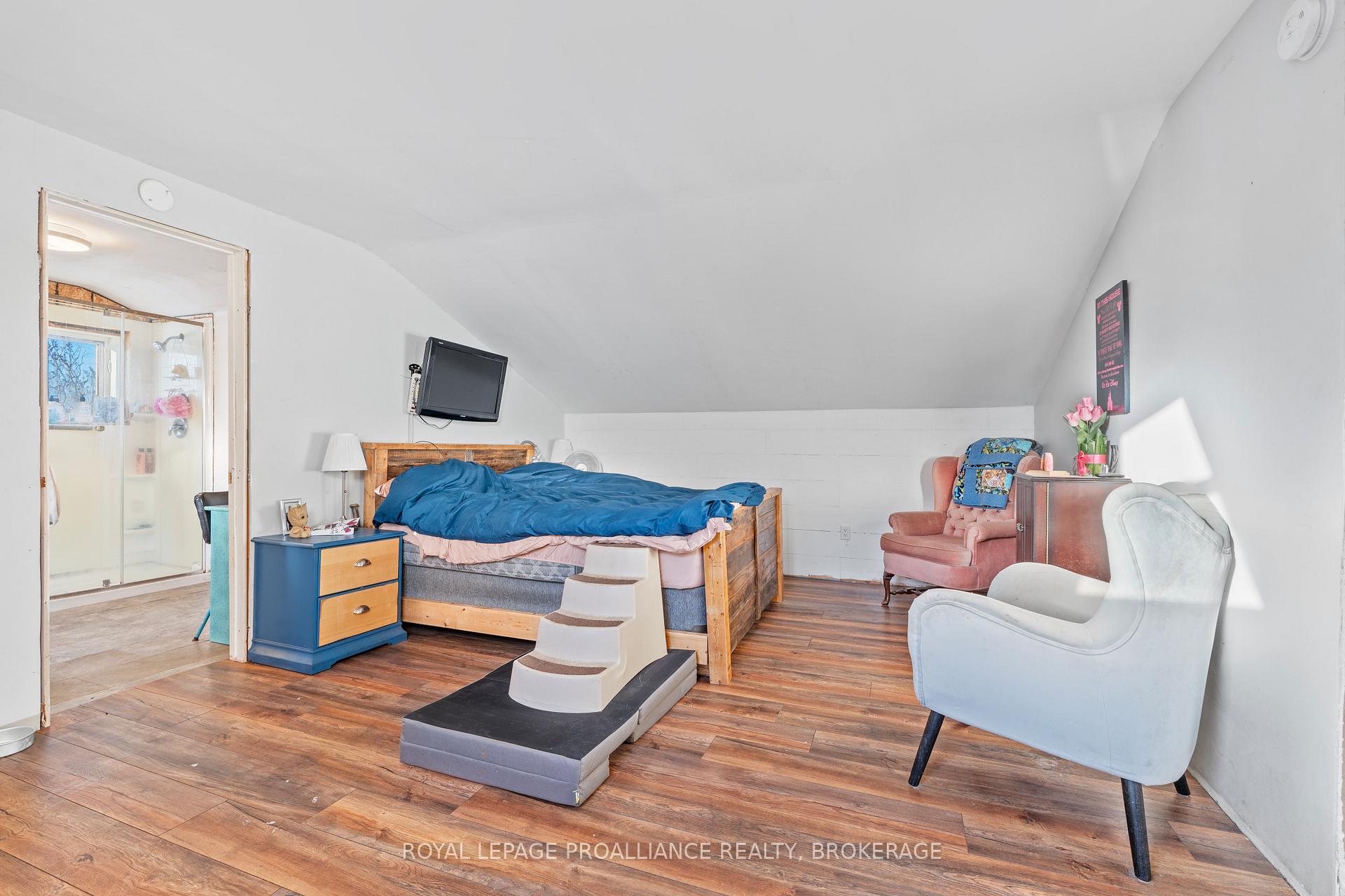 Photo 18 of 6394 Leveque Road, Frontenac, Frontenac South — HOMEH