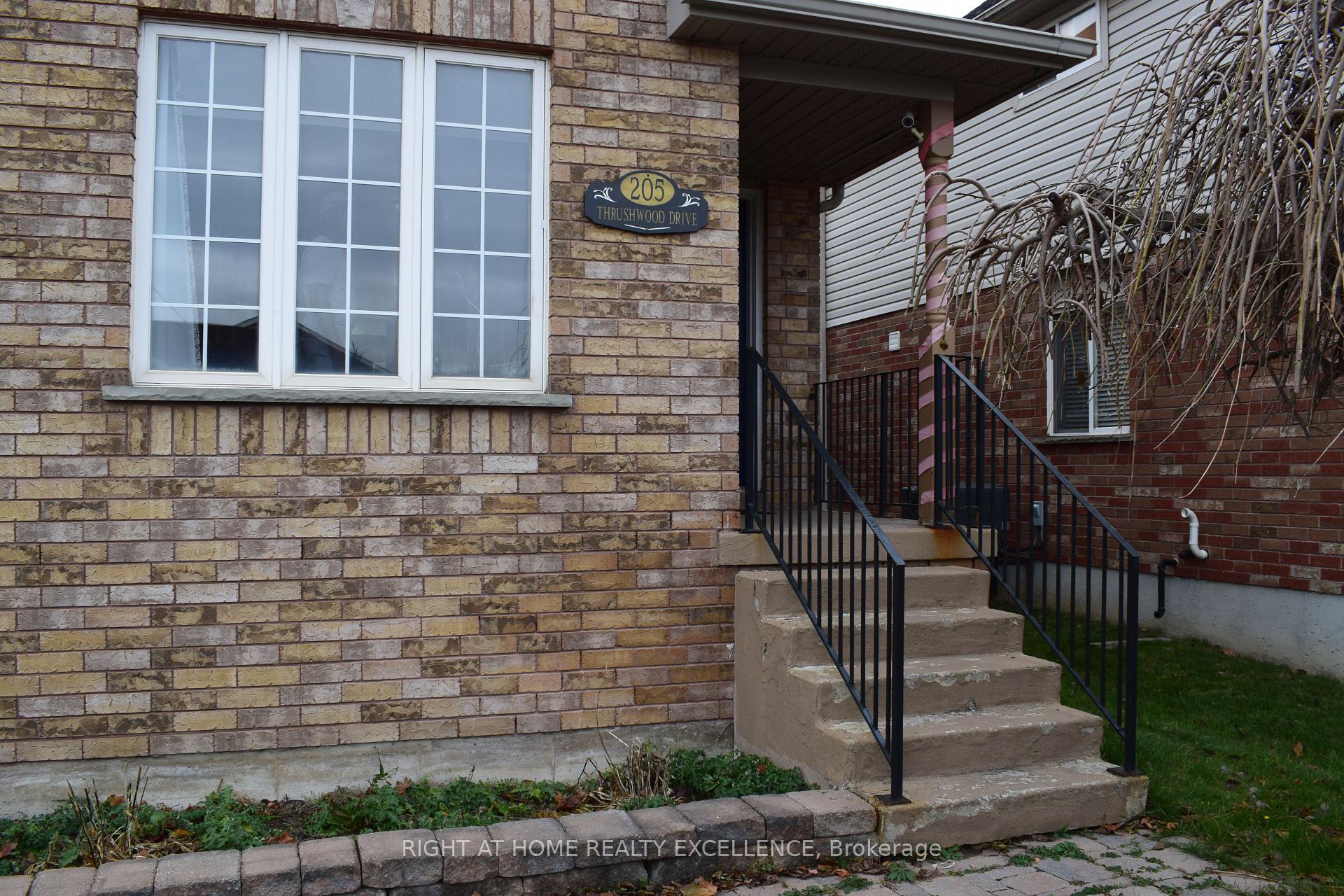 Photo 33 of 205 Thrushwood Drive, Barrie, 400 West — HOMEH