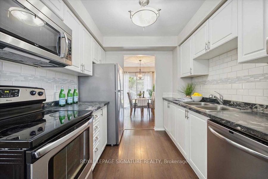Photo 3 of 2 Stephen Avenue, Clarington, Courtice — HOMEH