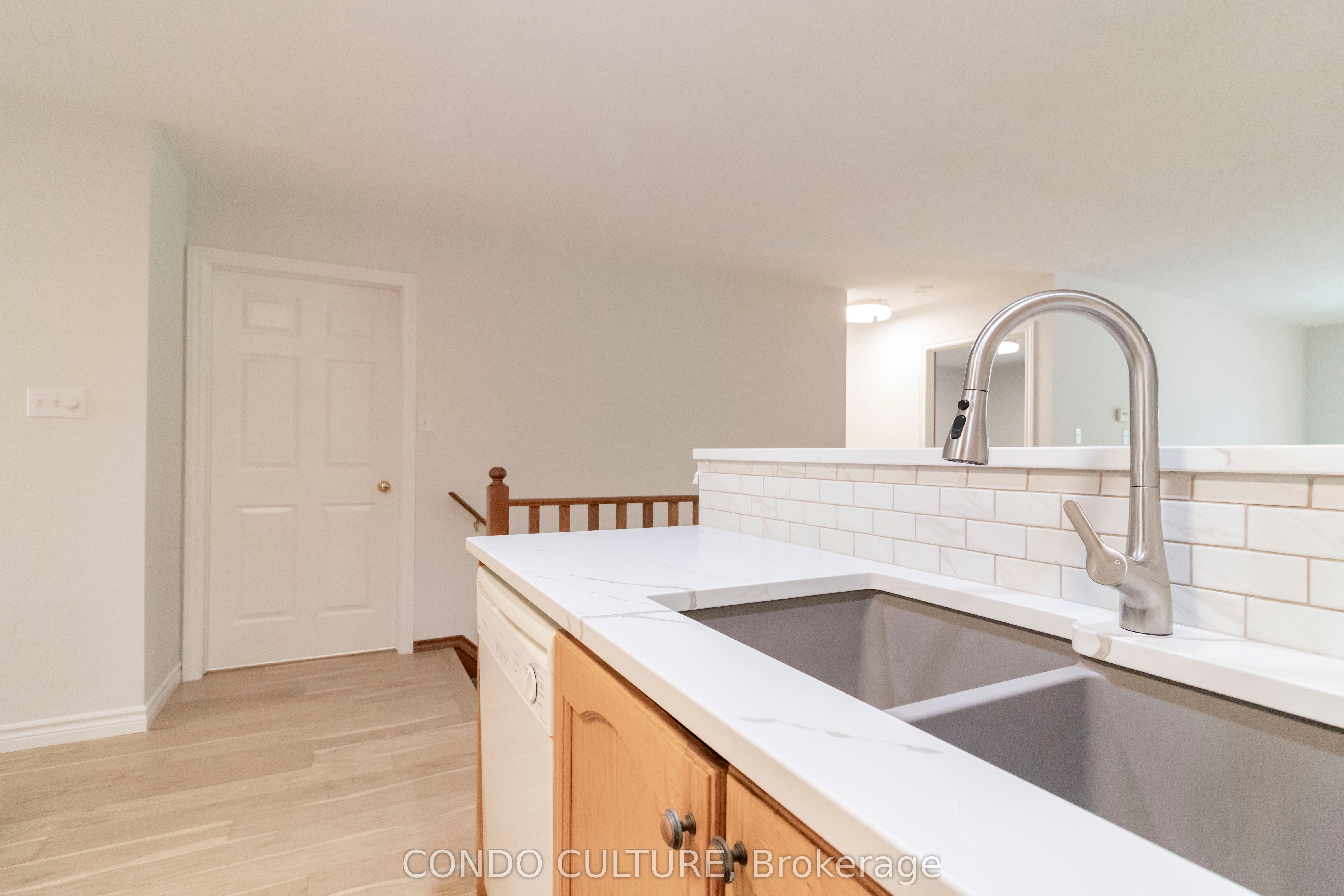 Photo 62 of Unit 2, 60 Whitlaw Way, Brant, Paris — HOMEH