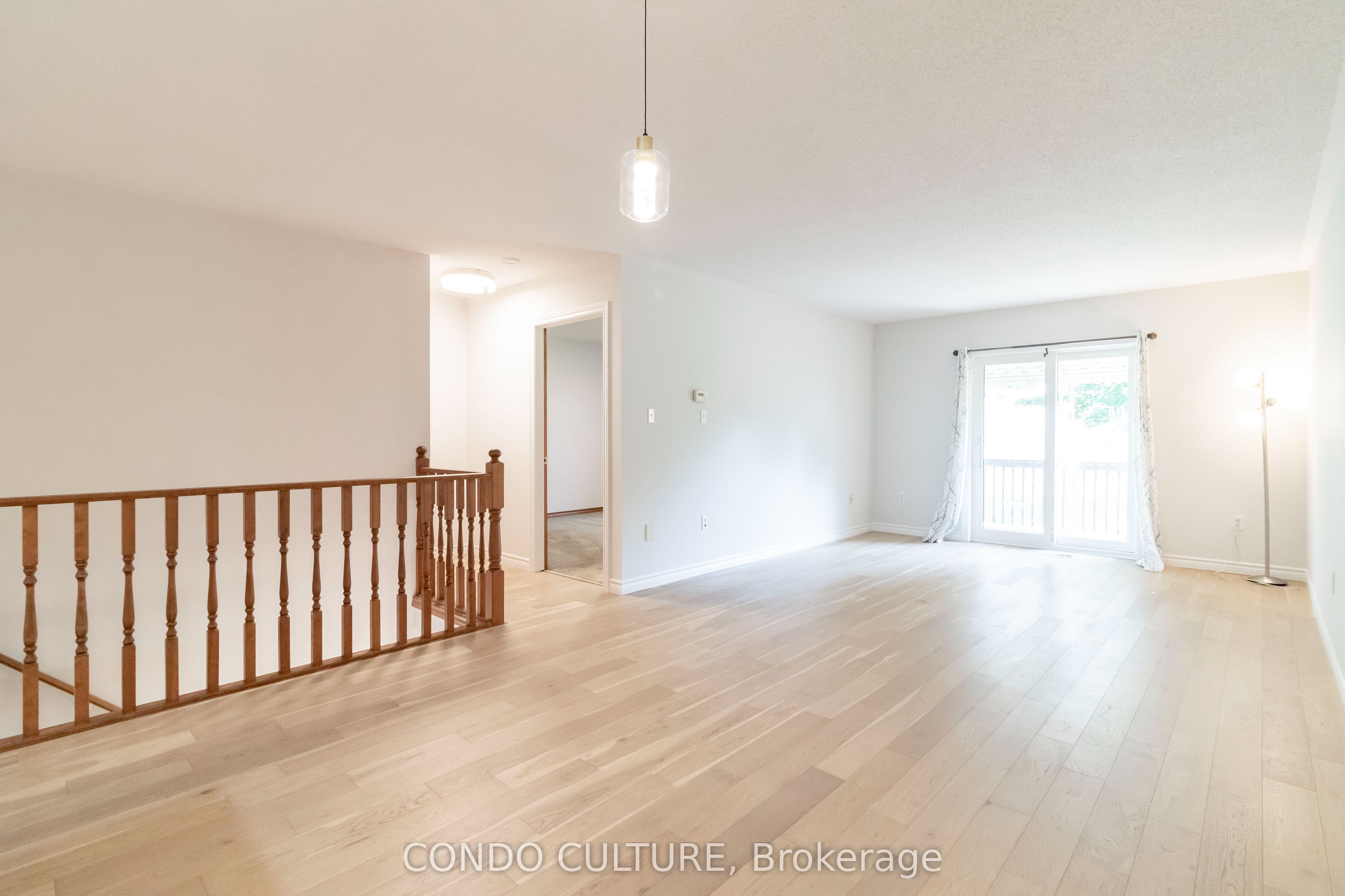 Photo 56 of Unit 2, 60 Whitlaw Way, Brant, Paris — HOMEH