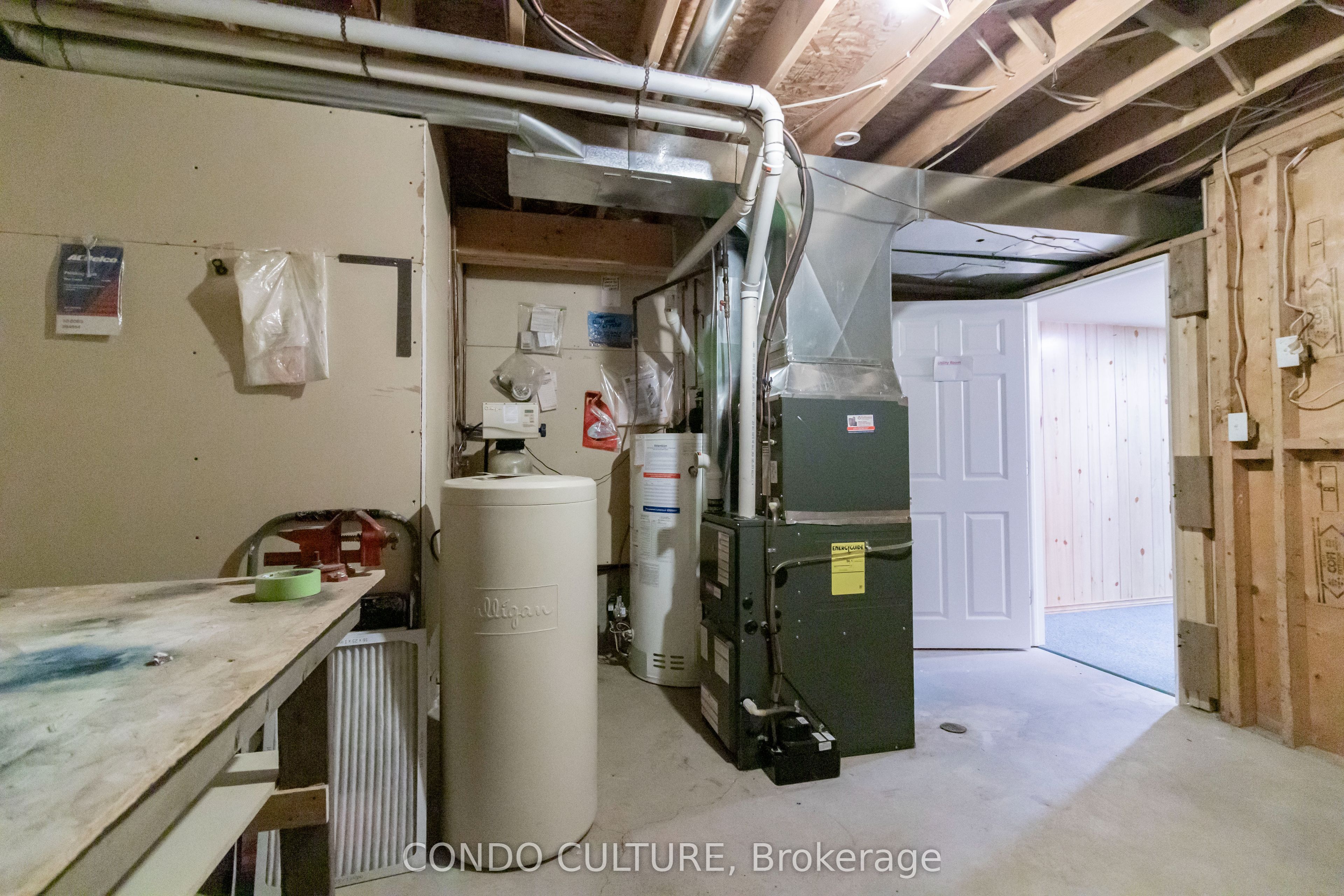 Photo 82 of Unit 2, 60 Whitlaw Way, Brant, Paris — HOMEH