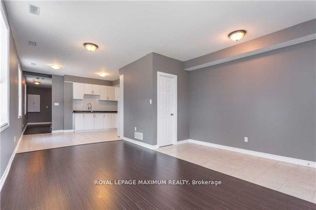 Photo 3 of 41 Gowan Street, Barrie, Allandale — HOMEH