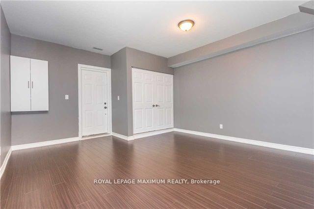 Photo 6 of 41 Gowan Street, Barrie, Allandale — HOMEH