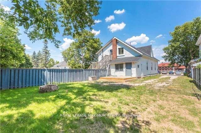 Photo 11 of 41 Gowan Street, Barrie, Allandale — HOMEH
