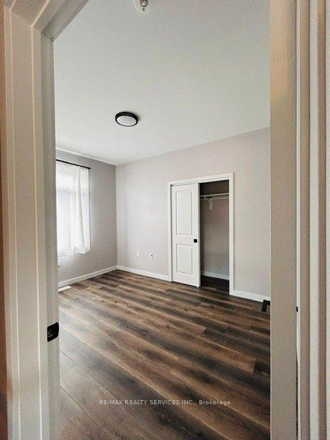 Photo 5 of 32 Summit Crescent, Belleville, Belleville Ward — HOMEH