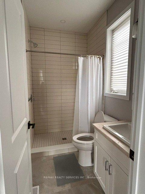 Photo 7 of 32 Summit Crescent, Belleville, Belleville Ward — HOMEH