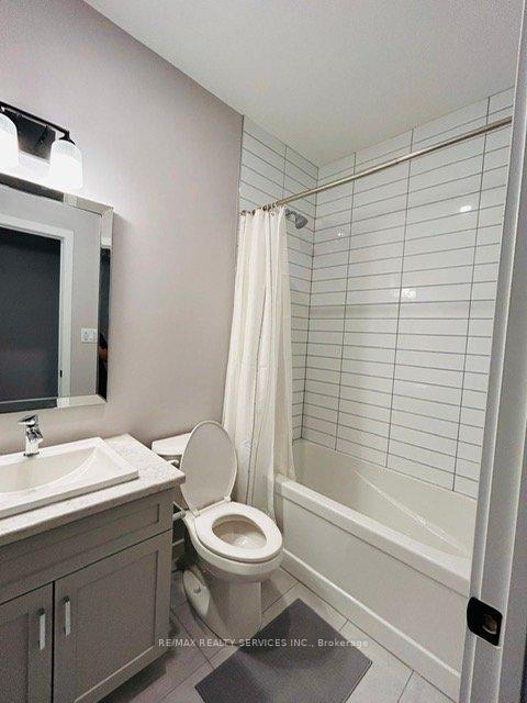 Photo 9 of 32 Summit Crescent, Belleville, Belleville Ward — HOMEH