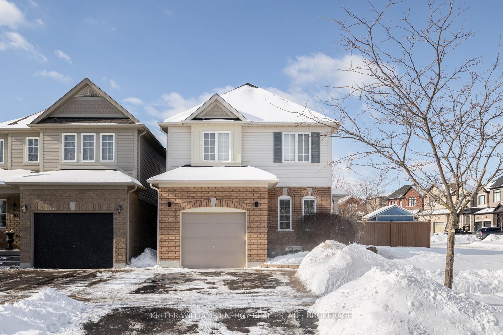 Photo 2 of 150 Courvier Crescent, Clarington, Bowmanville — HOMEH