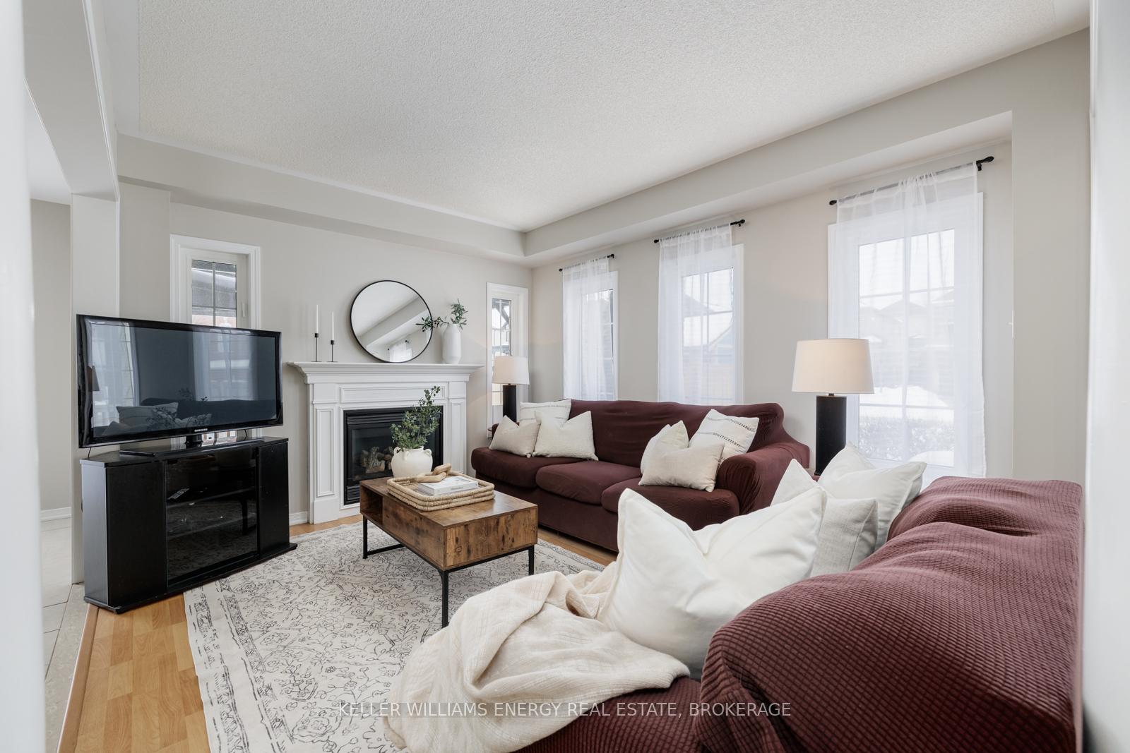 Photo 9 of 150 Courvier Crescent, Clarington, Bowmanville — HOMEH