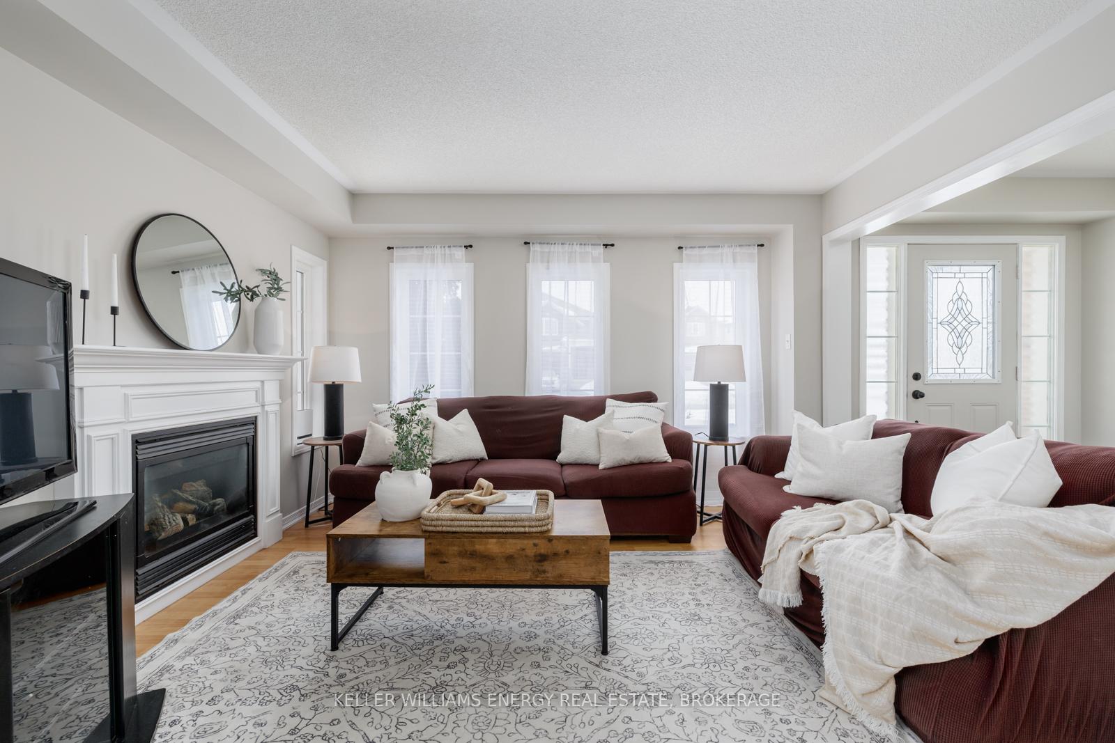 Photo 10 of 150 Courvier Crescent, Clarington, Bowmanville — HOMEH
