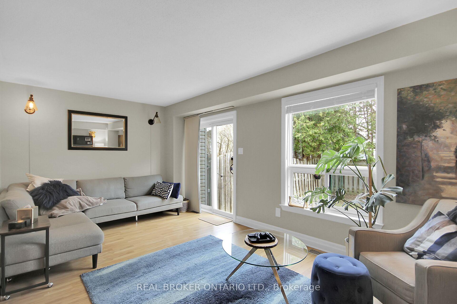 Photo 6 of 213 Markland Crescent, Ottawa, Barrhaven East — HOMEH