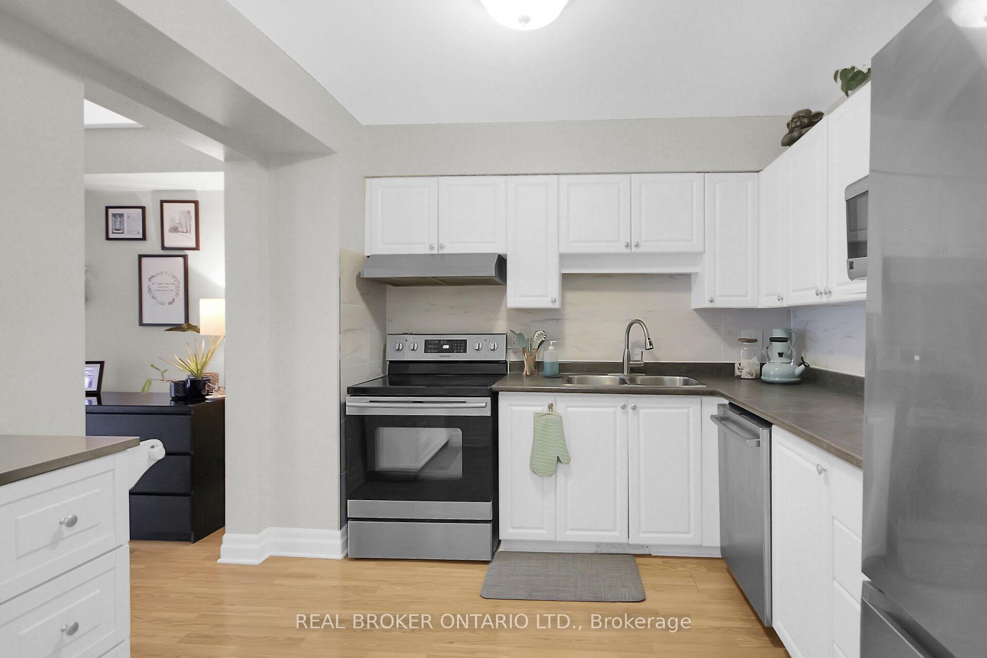 Photo 9 of 213 Markland Crescent, Ottawa, Barrhaven East — HOMEH