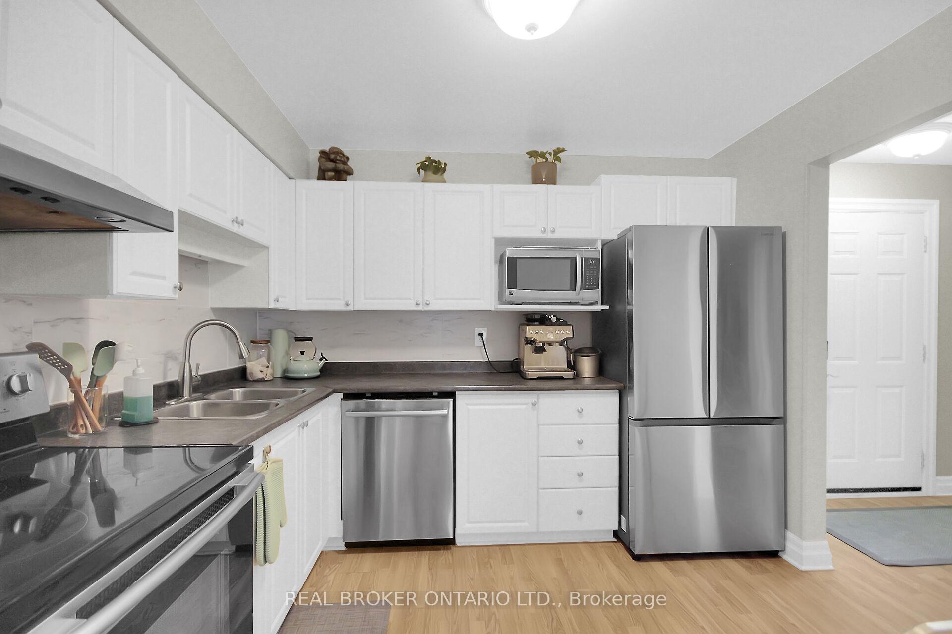 Photo 10 of 213 Markland Crescent, Ottawa, Barrhaven East — HOMEH