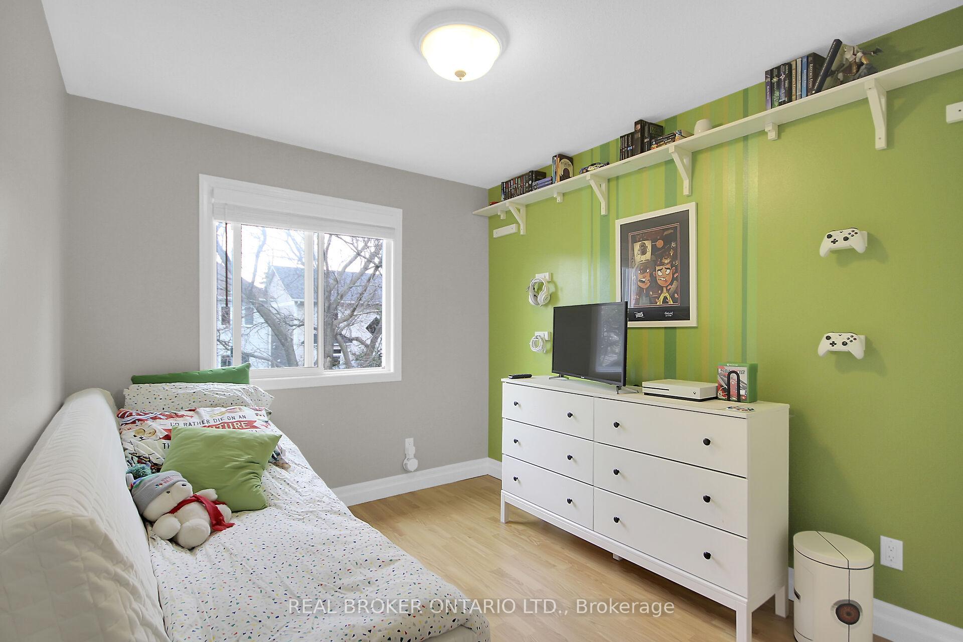 Photo 20 of 213 Markland Crescent, Ottawa, Barrhaven East — HOMEH