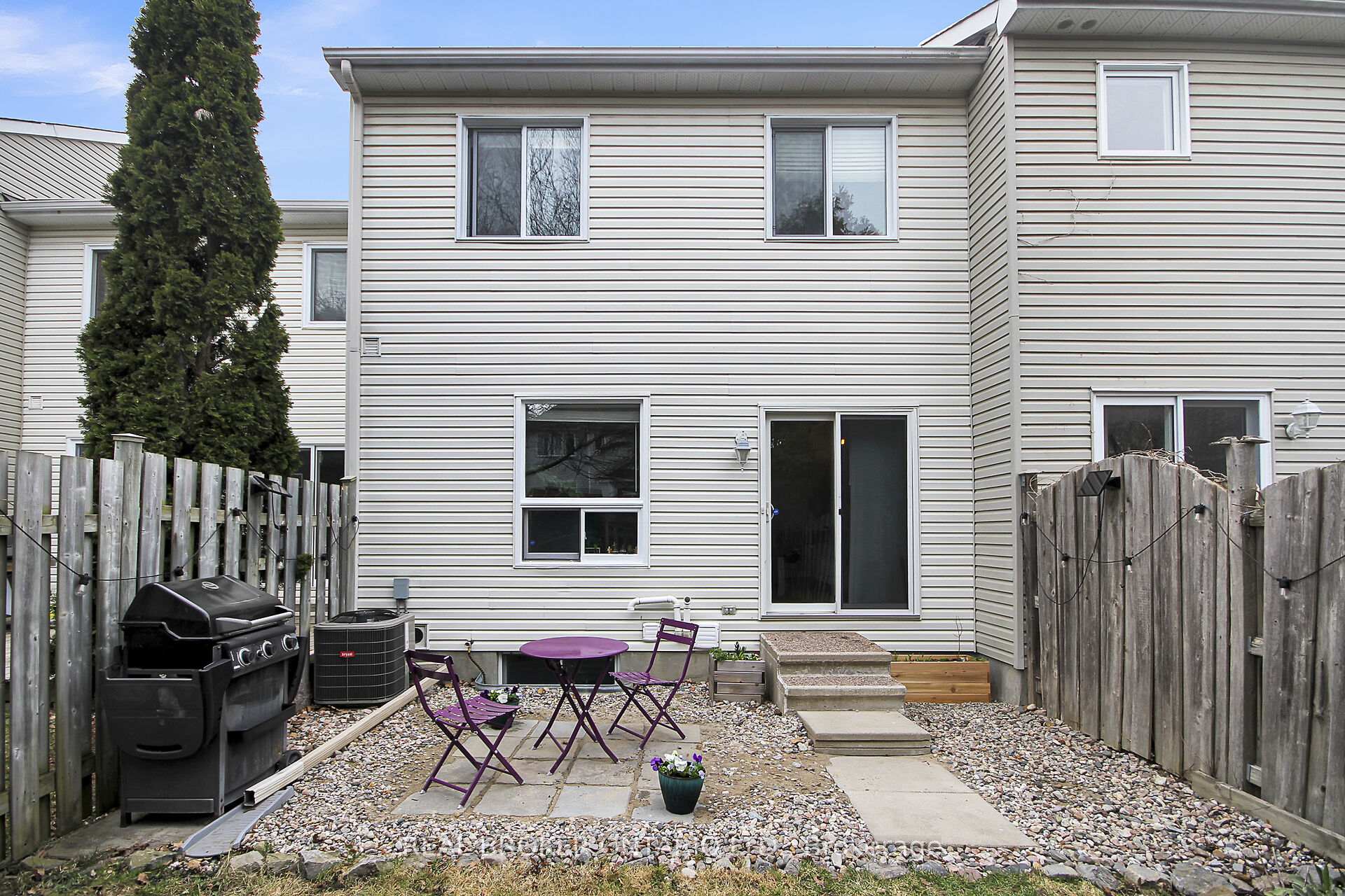 Photo 28 of 213 Markland Crescent, Ottawa, Barrhaven East — HOMEH