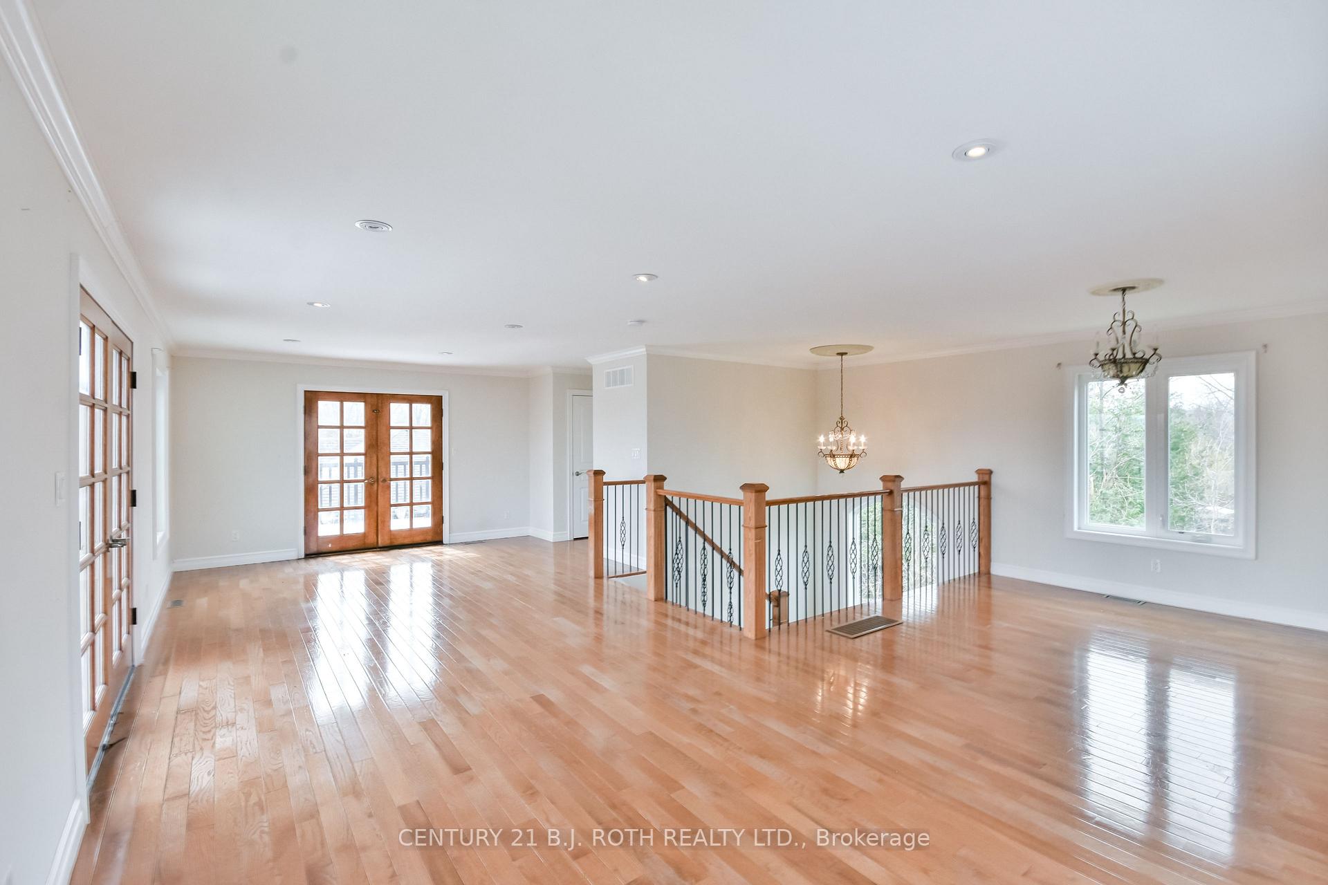 Photo 27 of 16 Gray Lane, Barrie, South Shore — HOMEH