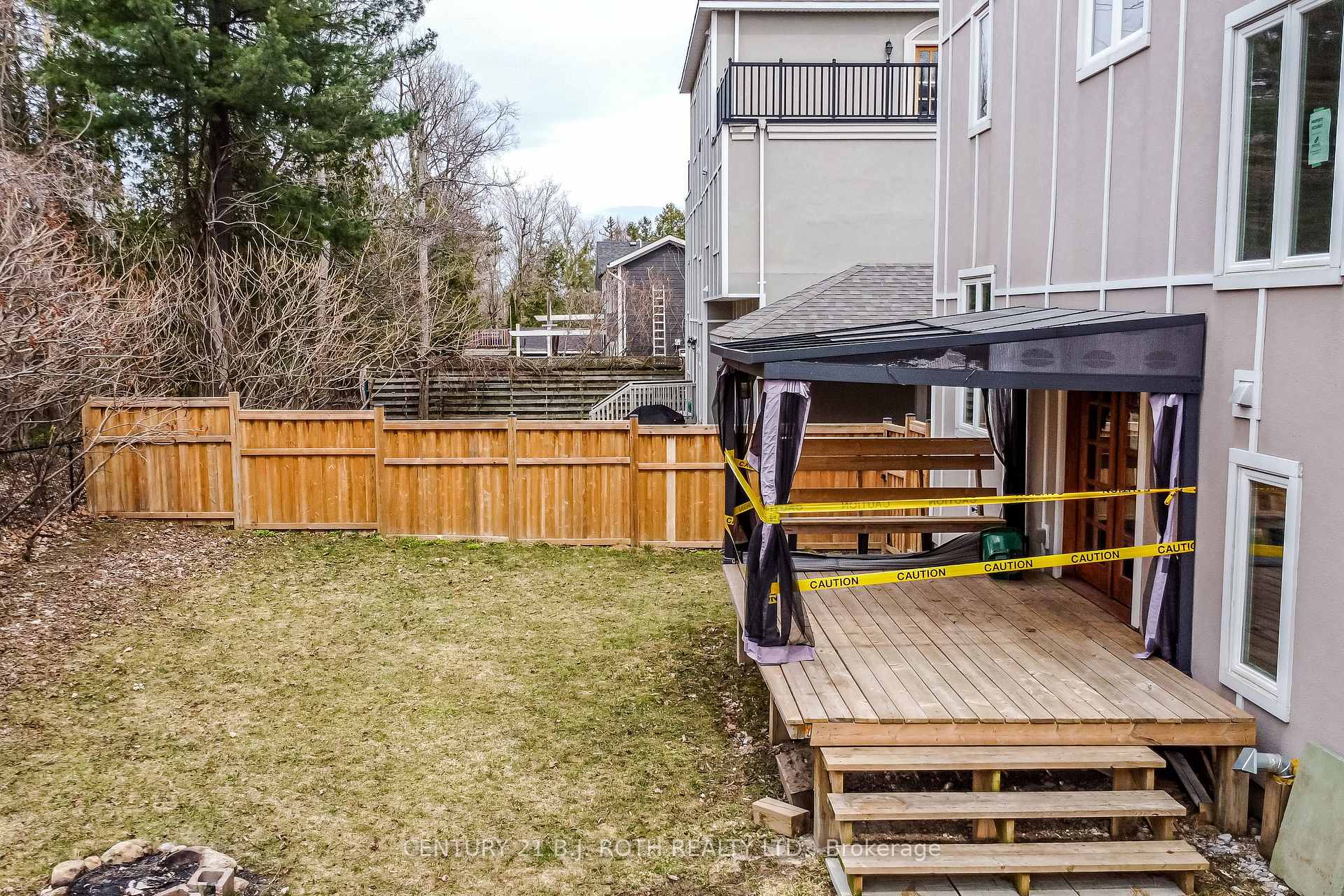 Photo 36 of 16 Gray Lane, Barrie, South Shore — HOMEH