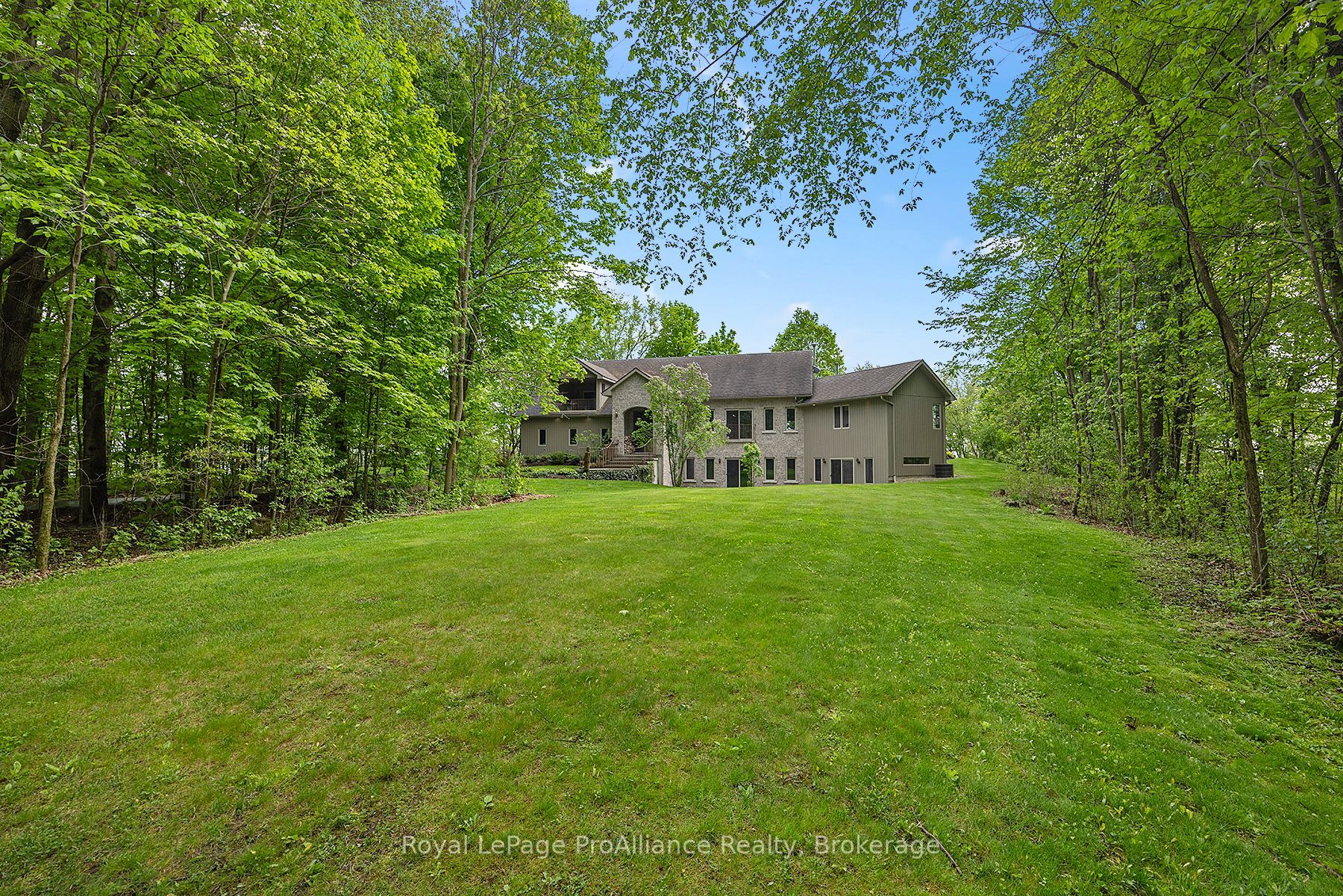 Photo 2 of 2771 Bear Creek Road, Frontenac, Frontenac South — HOMEH