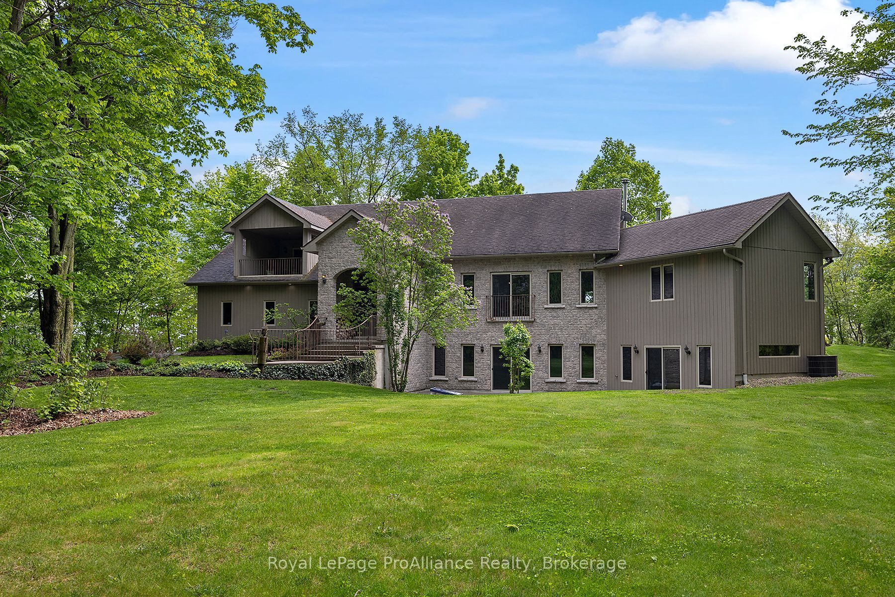 Photo 3 of 2771 Bear Creek Road, Frontenac, Frontenac South — HOMEH