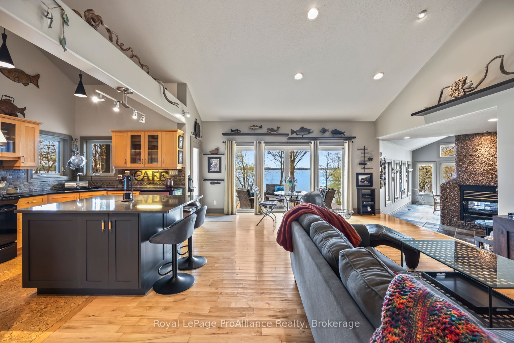 Photo 38 of 2771 Bear Creek Road, Frontenac, Frontenac South — HOMEH