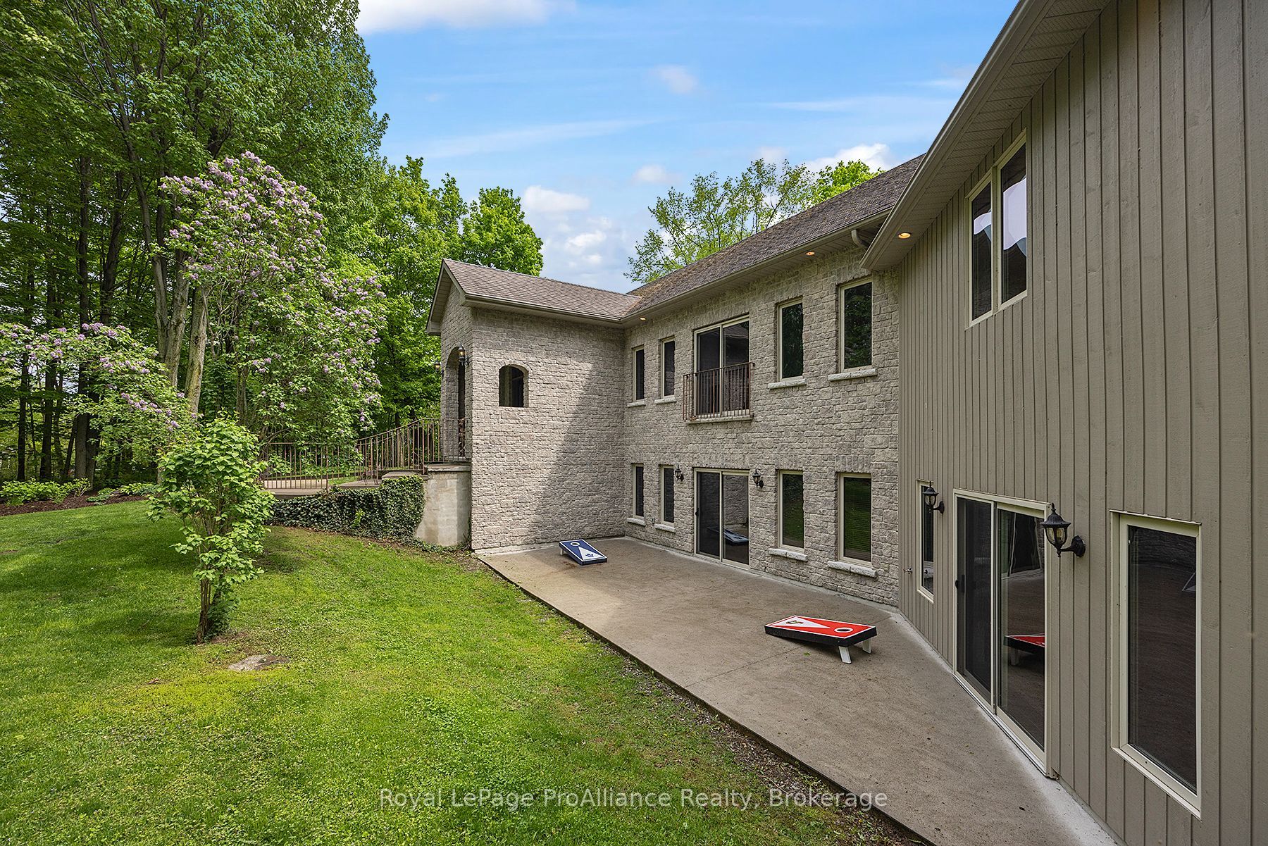 Photo 4 of 2771 Bear Creek Road, Frontenac, Frontenac South — HOMEH