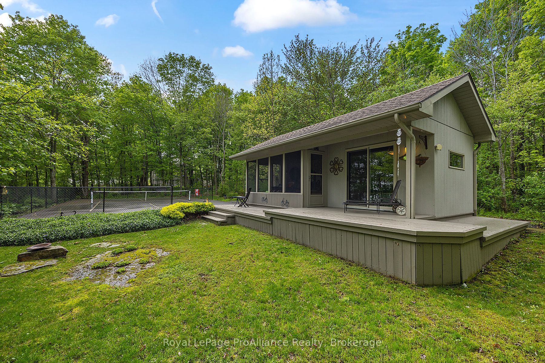 Photo 24 of 2771 Bear Creek Road, Frontenac, Frontenac South — HOMEH