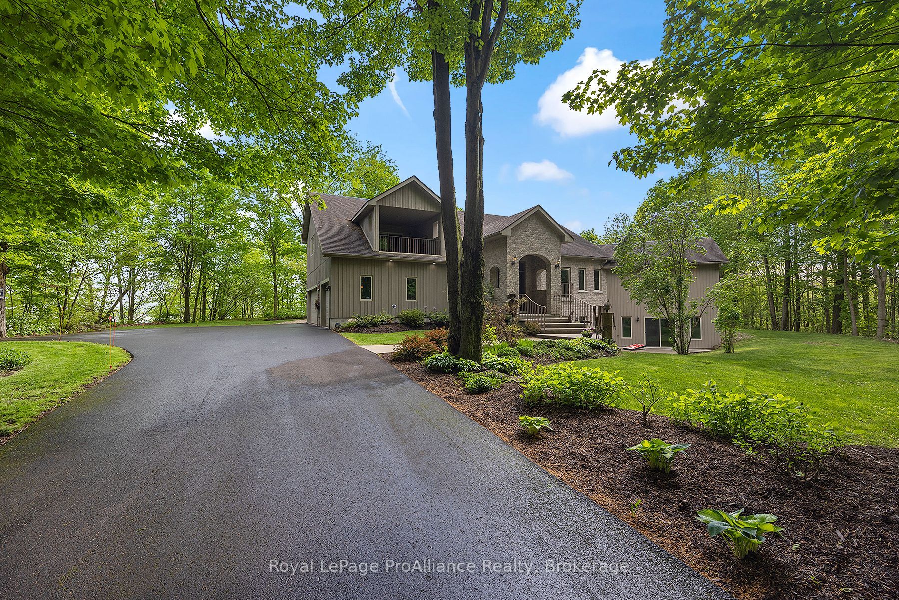 Photo 8 of 2771 Bear Creek Road, Frontenac, Frontenac South — HOMEH