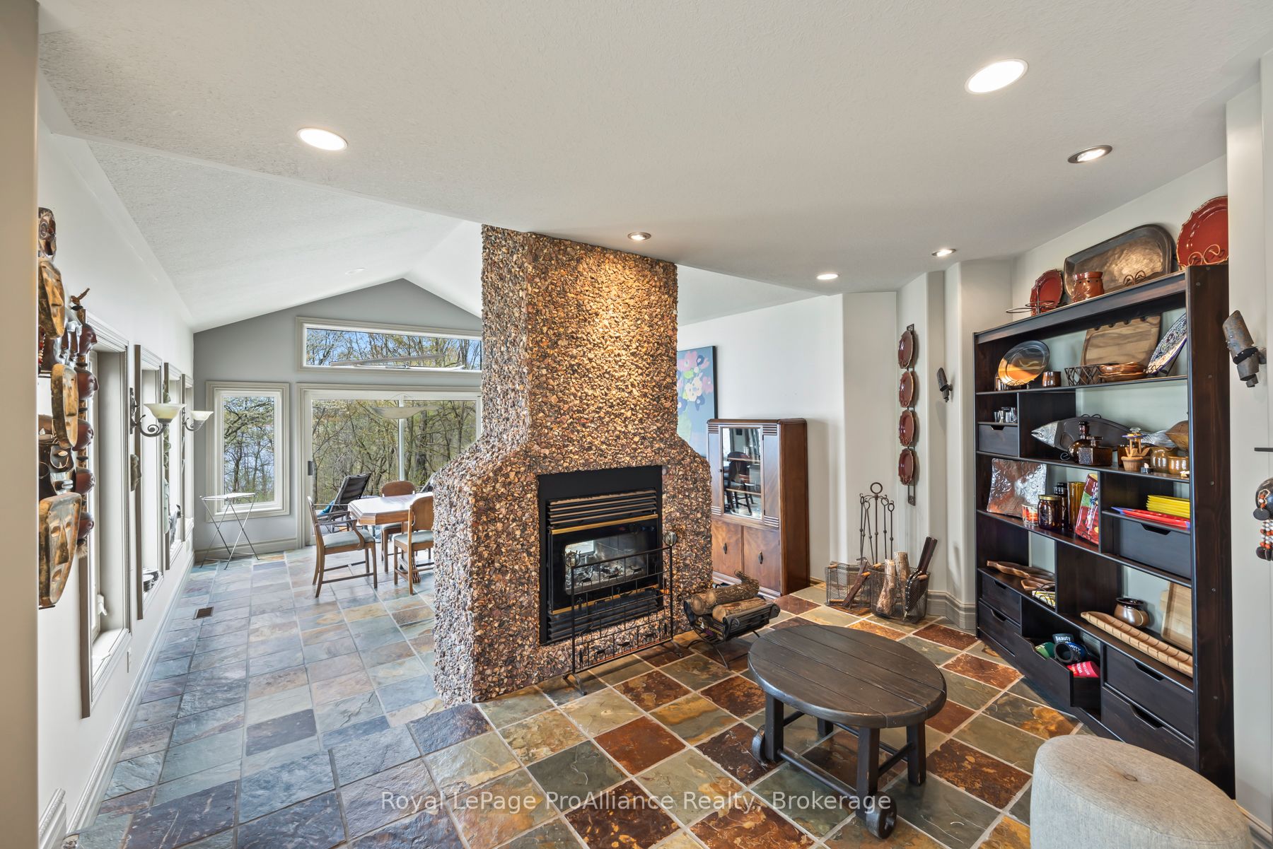 Photo 40 of 2771 Bear Creek Road, Frontenac, Frontenac South — HOMEH