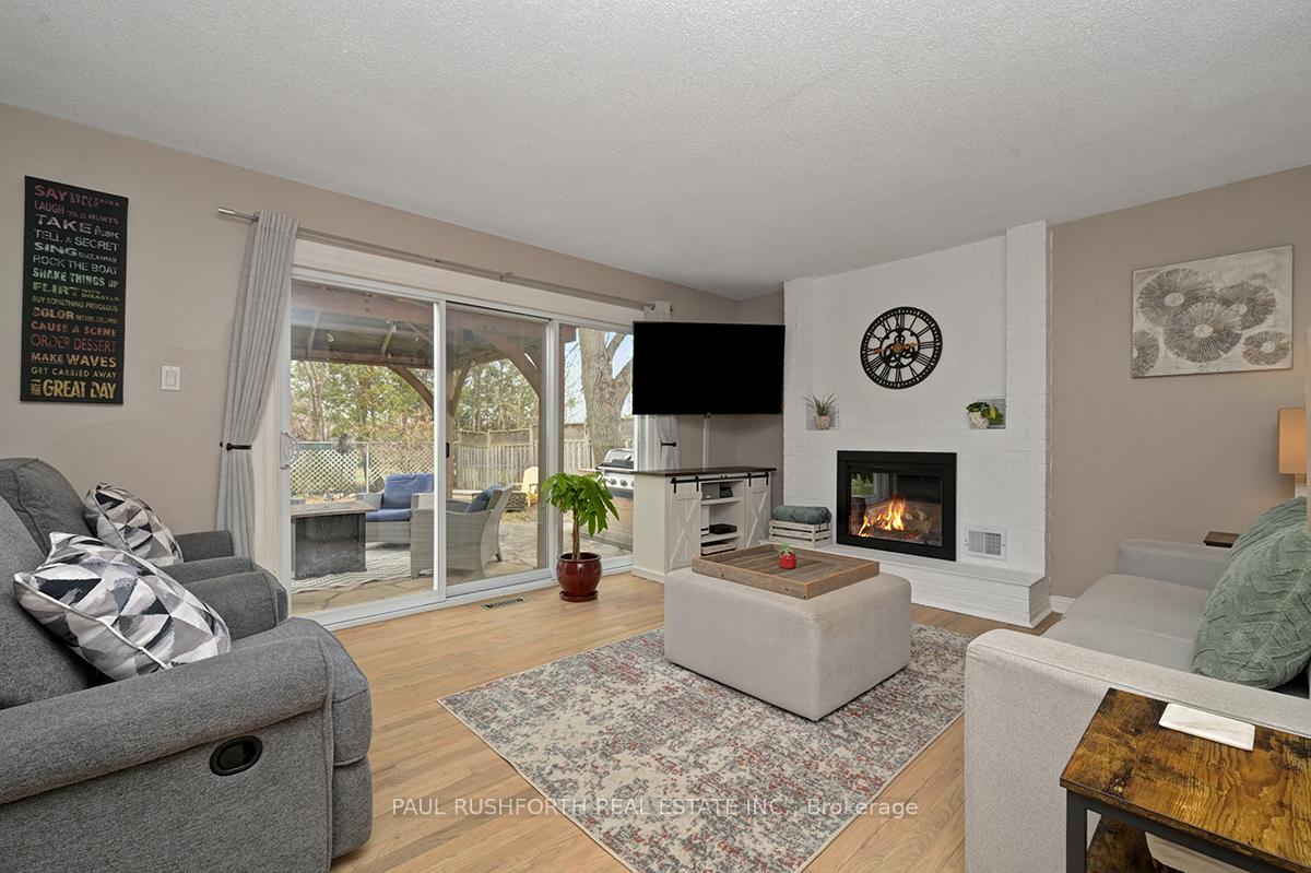 Photo 6 of 145 Thare Crescent, Ottawa, Barrhaven - Knollsbrook — HOMEH