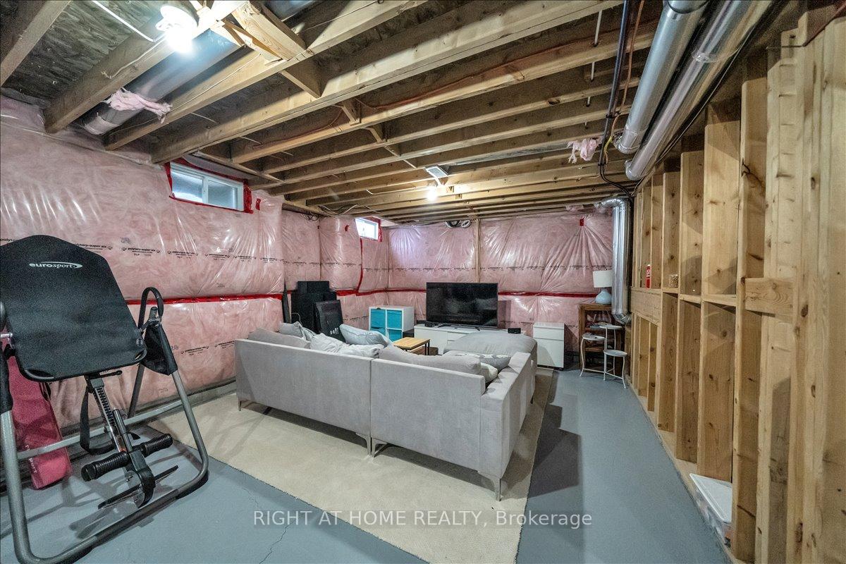 Photo 43 of 144 Fred Jackman Avenue, Clarington, Bowmanville — HOMEH