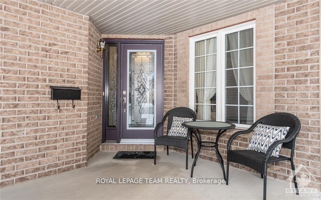 Photo 3 of 90 Upney Drive, Ottawa, Barrhaven - Longfields — HOMEH