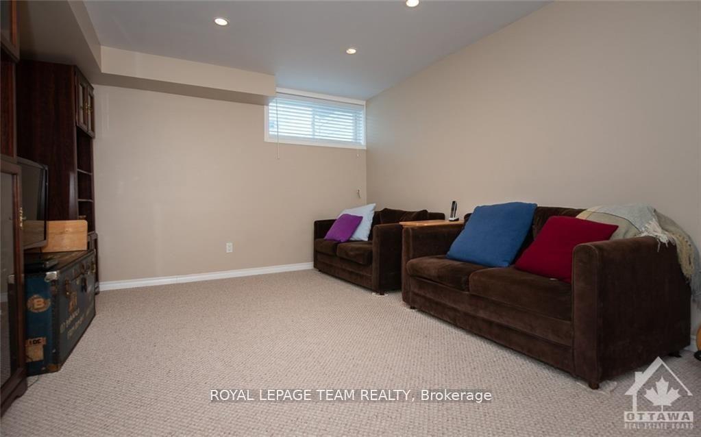 Photo 20 of 90 Upney Drive, Ottawa, Barrhaven - Longfields — HOMEH