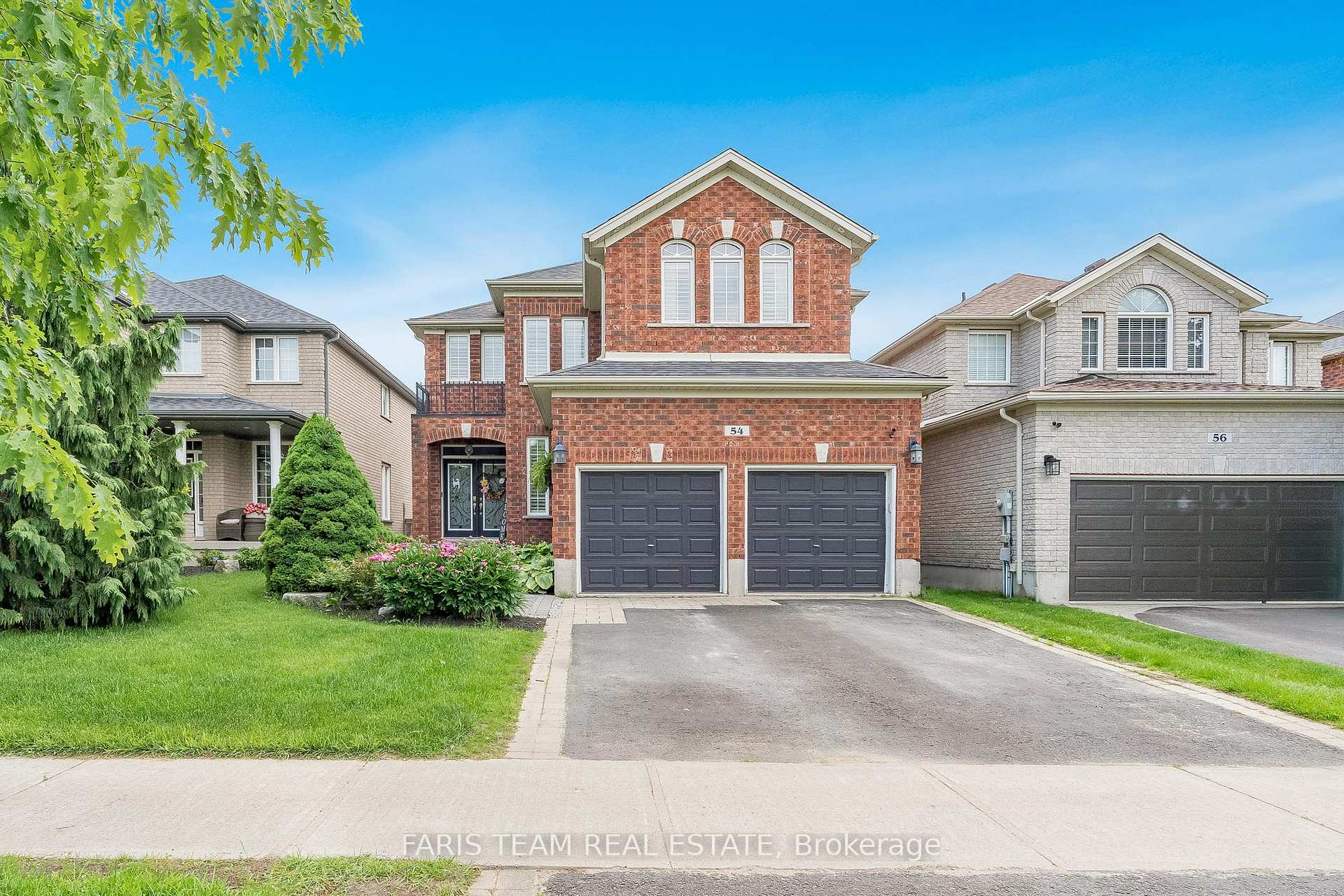 Photo 1 of 54 Parisian Crescent, Barrie, Innis-Shore — HOMEH