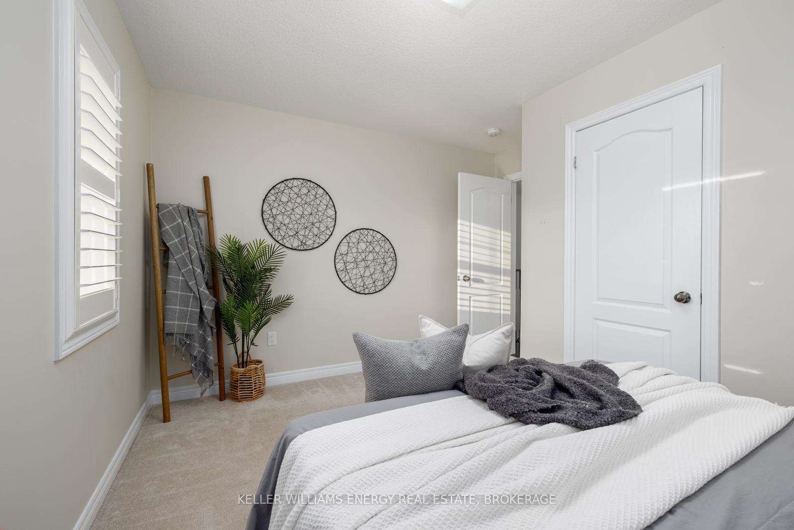 Photo 22 of 290 Kenneth Cole Drive, Clarington, Bowmanville — HOMEH