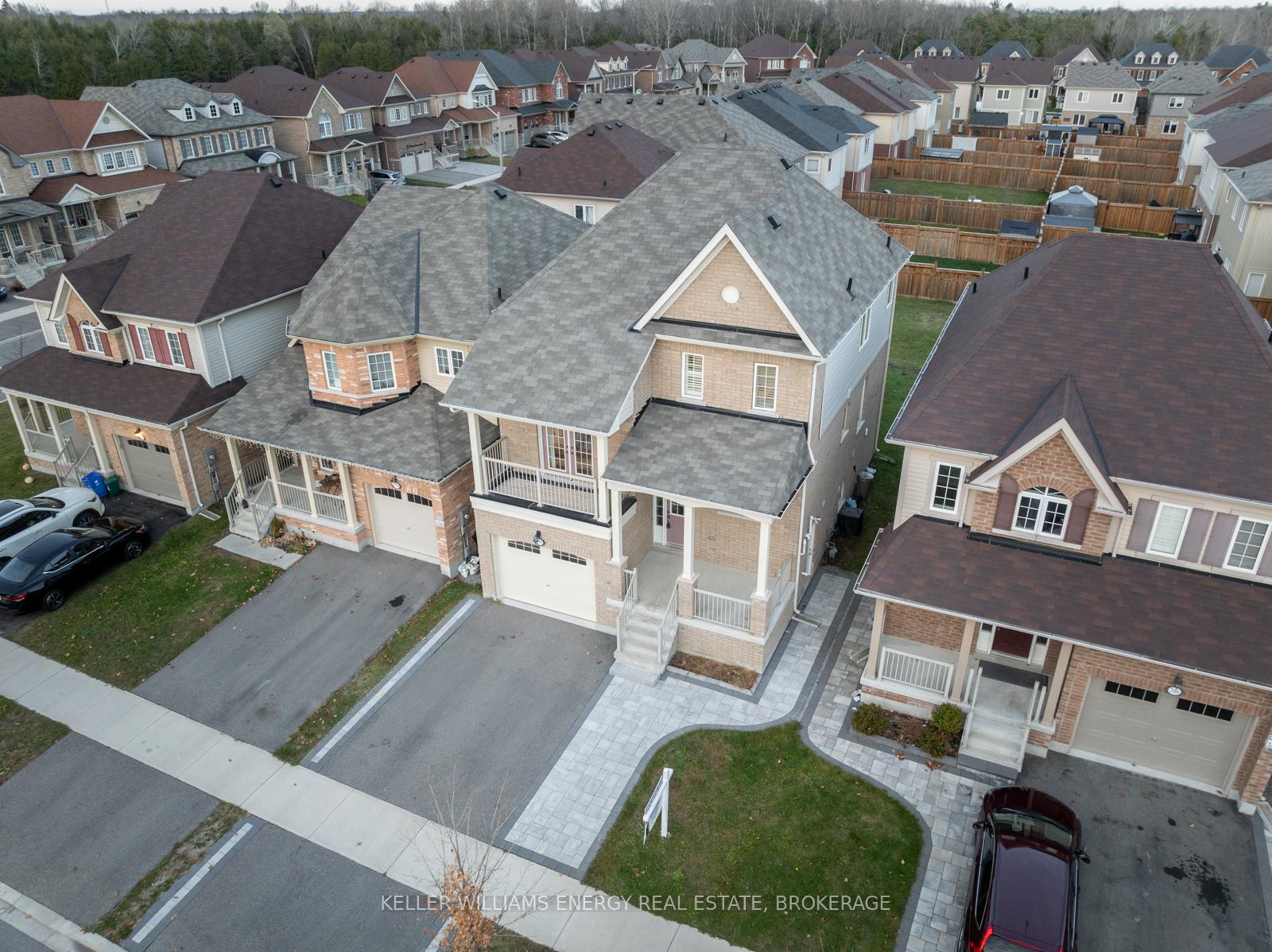 Photo 37 of 290 Kenneth Cole Drive, Clarington, Bowmanville — HOMEH