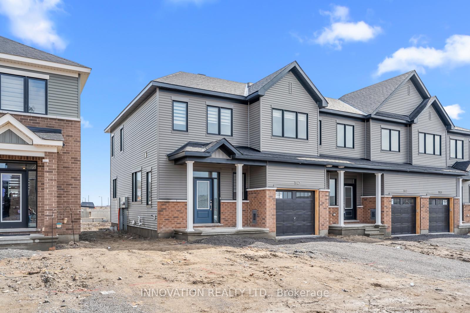 Photo 2 of 1947 Elevation Road, Ottawa, Barrhaven - Half Moon Bay — HOMEH