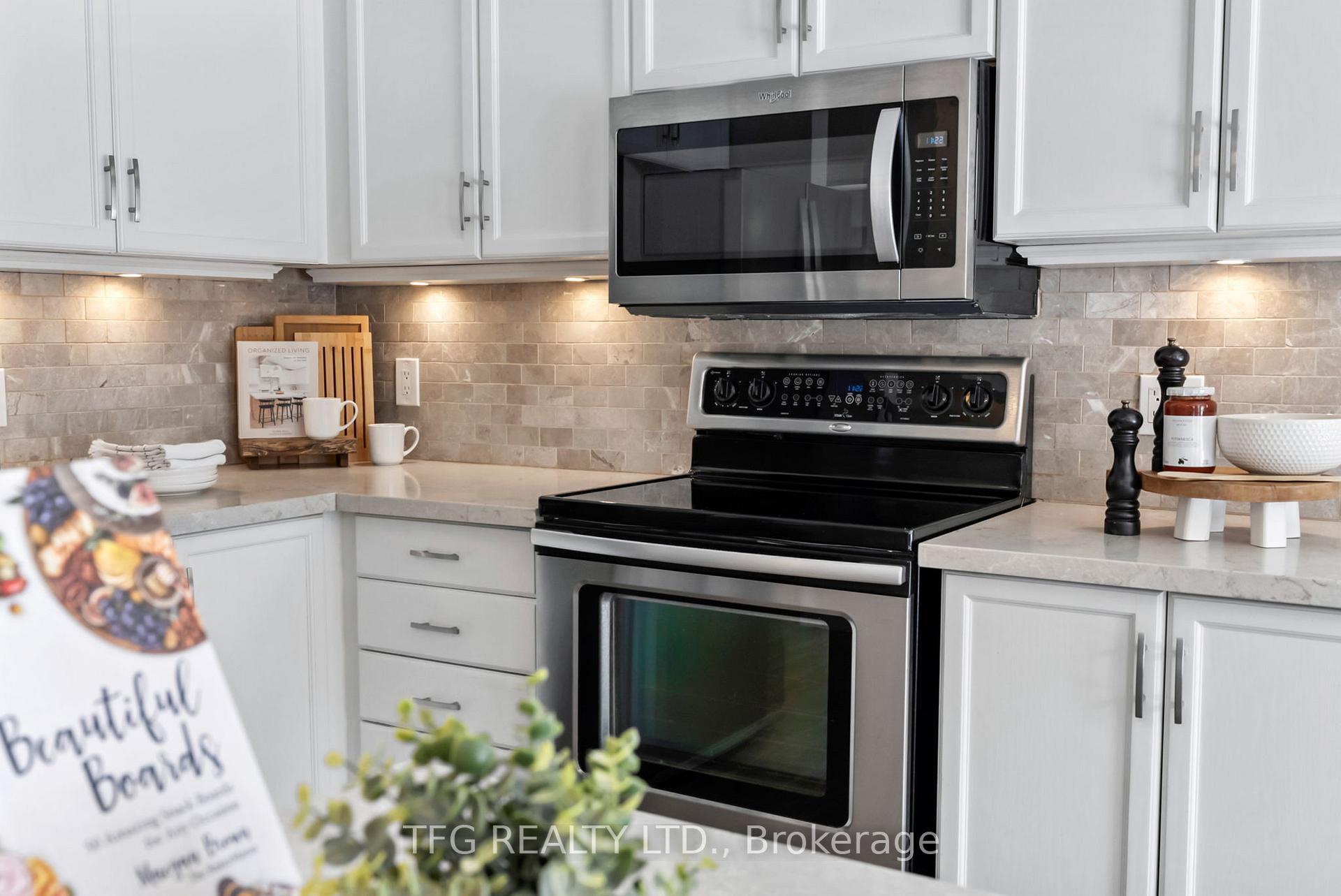 Photo 9 of 82 Apple Blossom Boulevard, Clarington, Bowmanville — HOMEH