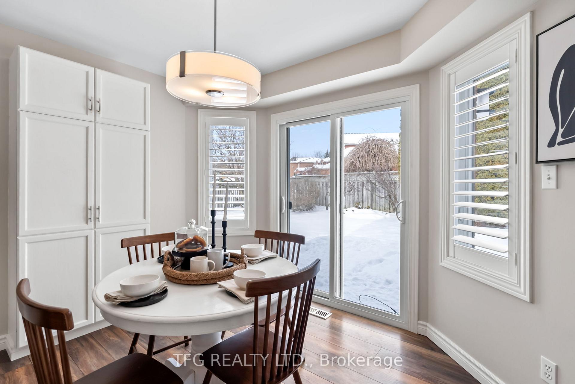 Photo 11 of 82 Apple Blossom Boulevard, Clarington, Bowmanville — HOMEH
