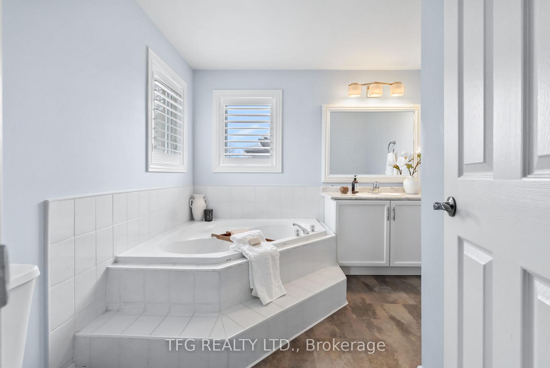 Photo 19 of 82 Apple Blossom Boulevard, Clarington, Bowmanville — HOMEH
