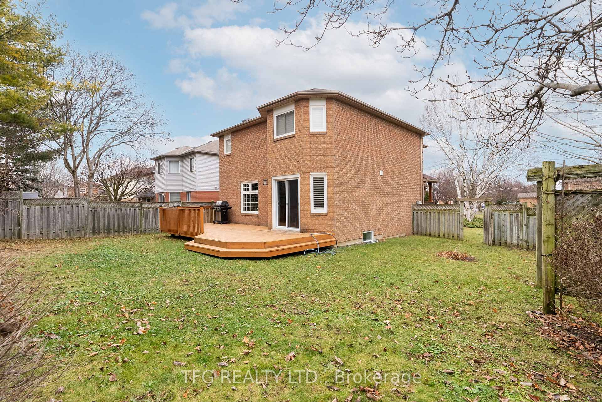 Photo 32 of 82 Apple Blossom Boulevard, Clarington, Bowmanville — HOMEH