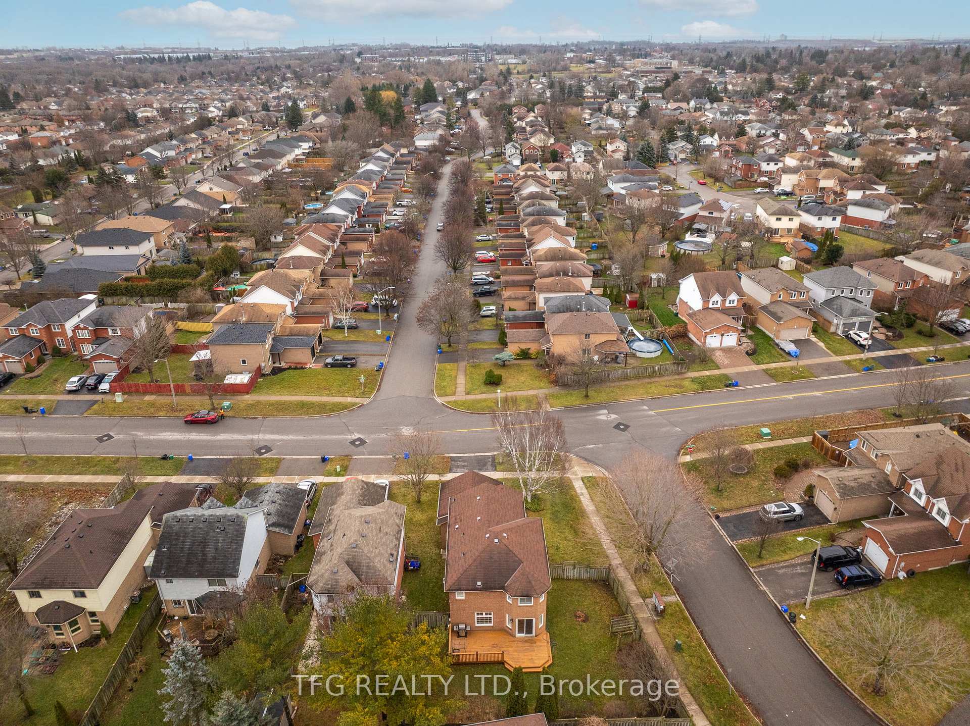 Photo 35 of 82 Apple Blossom Boulevard, Clarington, Bowmanville — HOMEH
