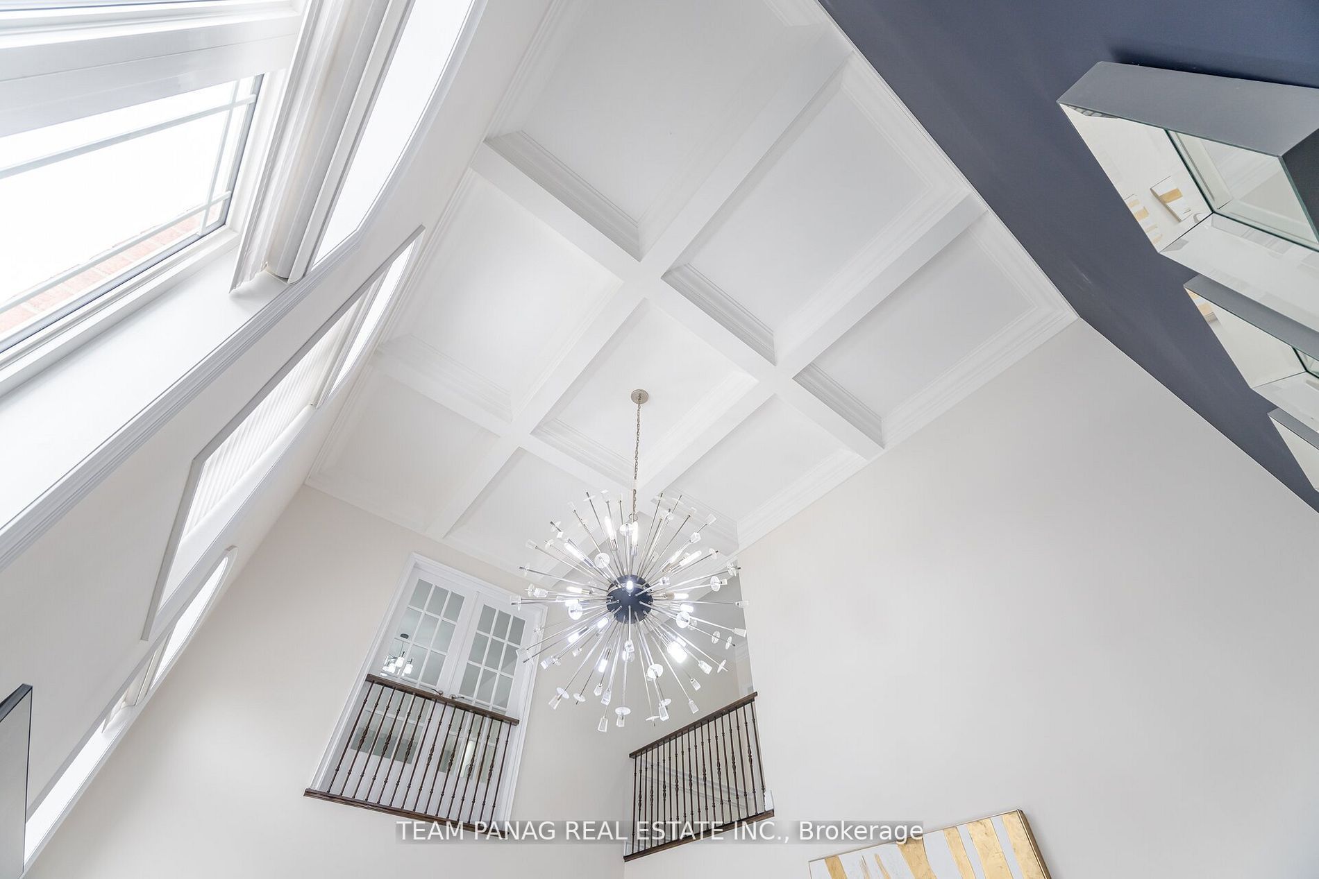 Photo 64 of 76 Balderson Drive, Vaughan, Kleinburg — HOMEH