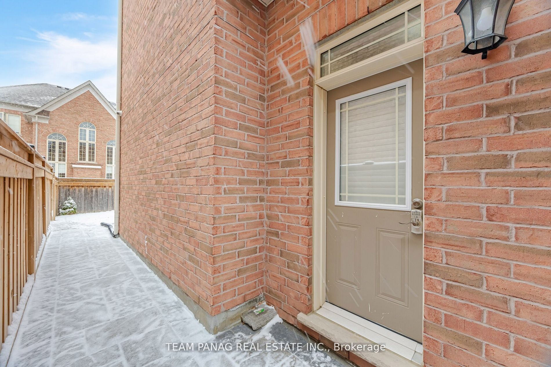 Photo 83 of 76 Balderson Drive, Vaughan, Kleinburg — HOMEH