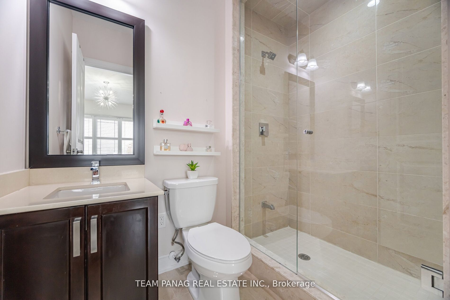 Photo 78 of 76 Balderson Drive, Vaughan, Kleinburg — HOMEH