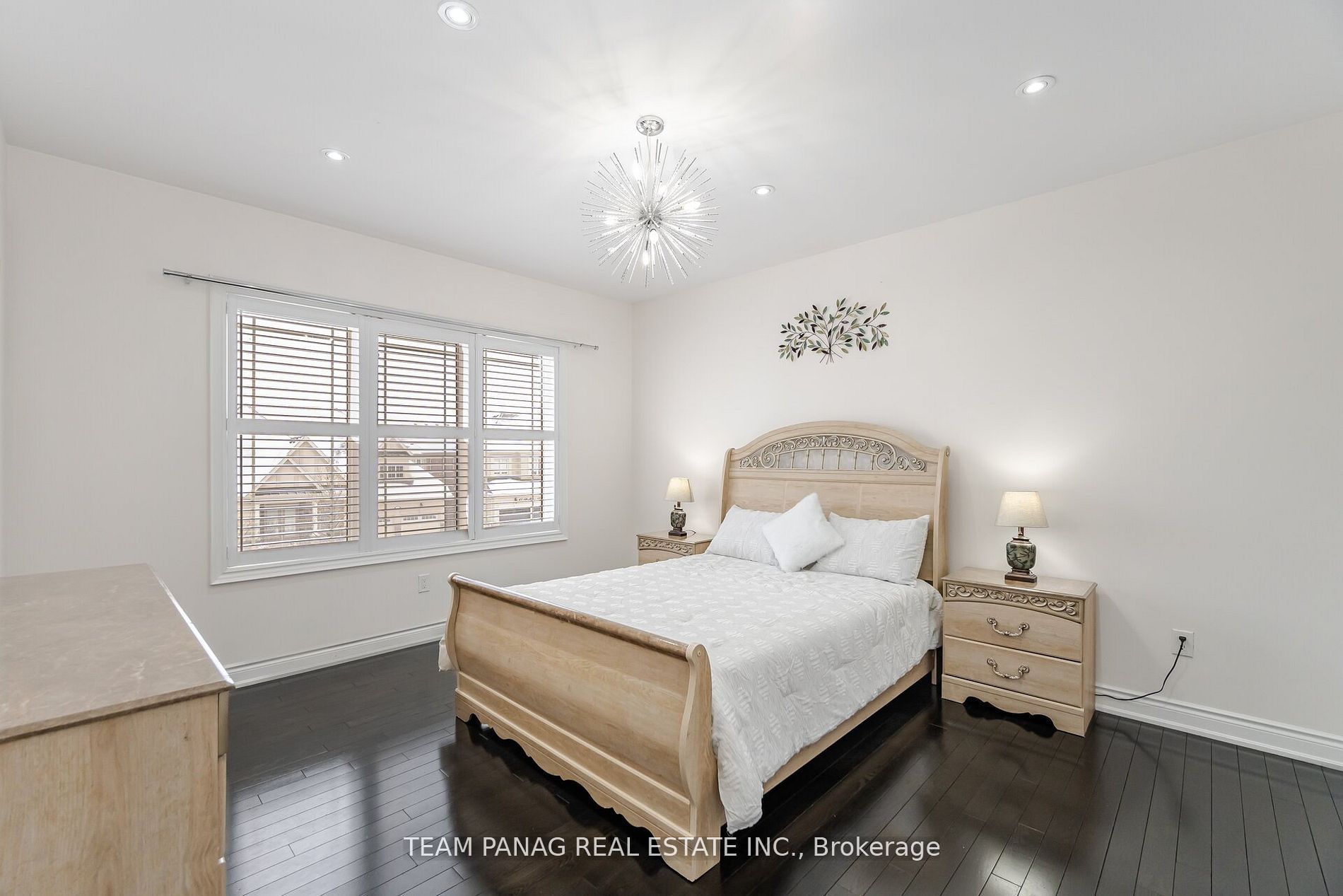 Photo 77 of 76 Balderson Drive, Vaughan, Kleinburg — HOMEH